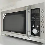아파트 New Penthouse Near With Sunny Balcony *