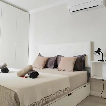 New Penthouse Near With Sunny Balcony