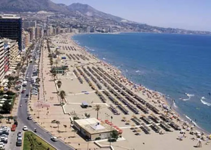 New Penthouse Near With Sunny Balcony *