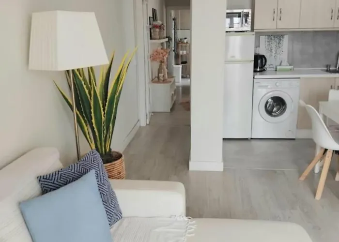 New Penthouse Near With Sunny Balcony Apartman Fuengirola