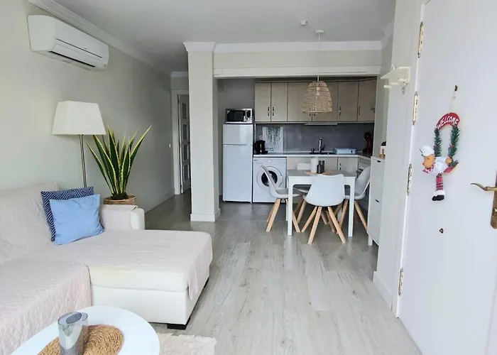 New Penthouse Near With Sunny Balcony Apartman Fuengirola