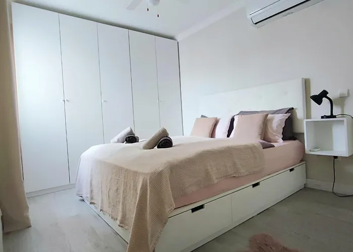 New Penthouse Near With Sunny Balcony * Fuengirola