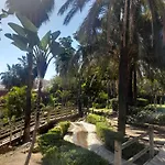 New Penthouse Near With Sunny Balcony פואנגירולה