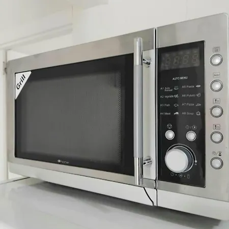 شقة New Penthouse Near With Sunny Balcony *