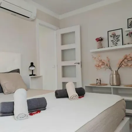 New Penthouse Near With Sunny Balcony * Fuengirola